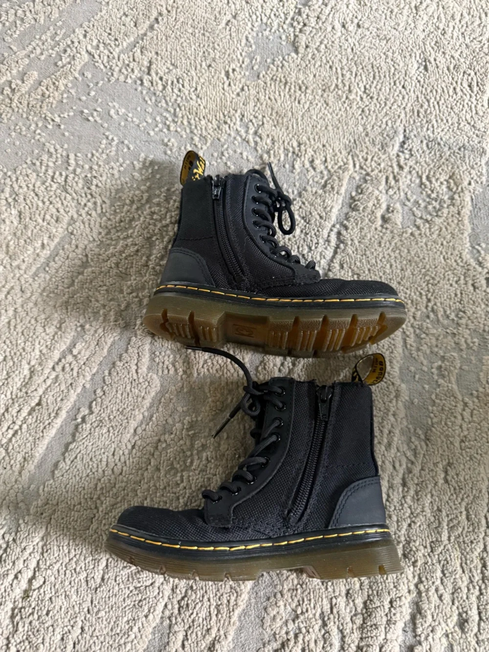 Dr. Martens Black Canvas Combs J Lace Up Boots size zip 11